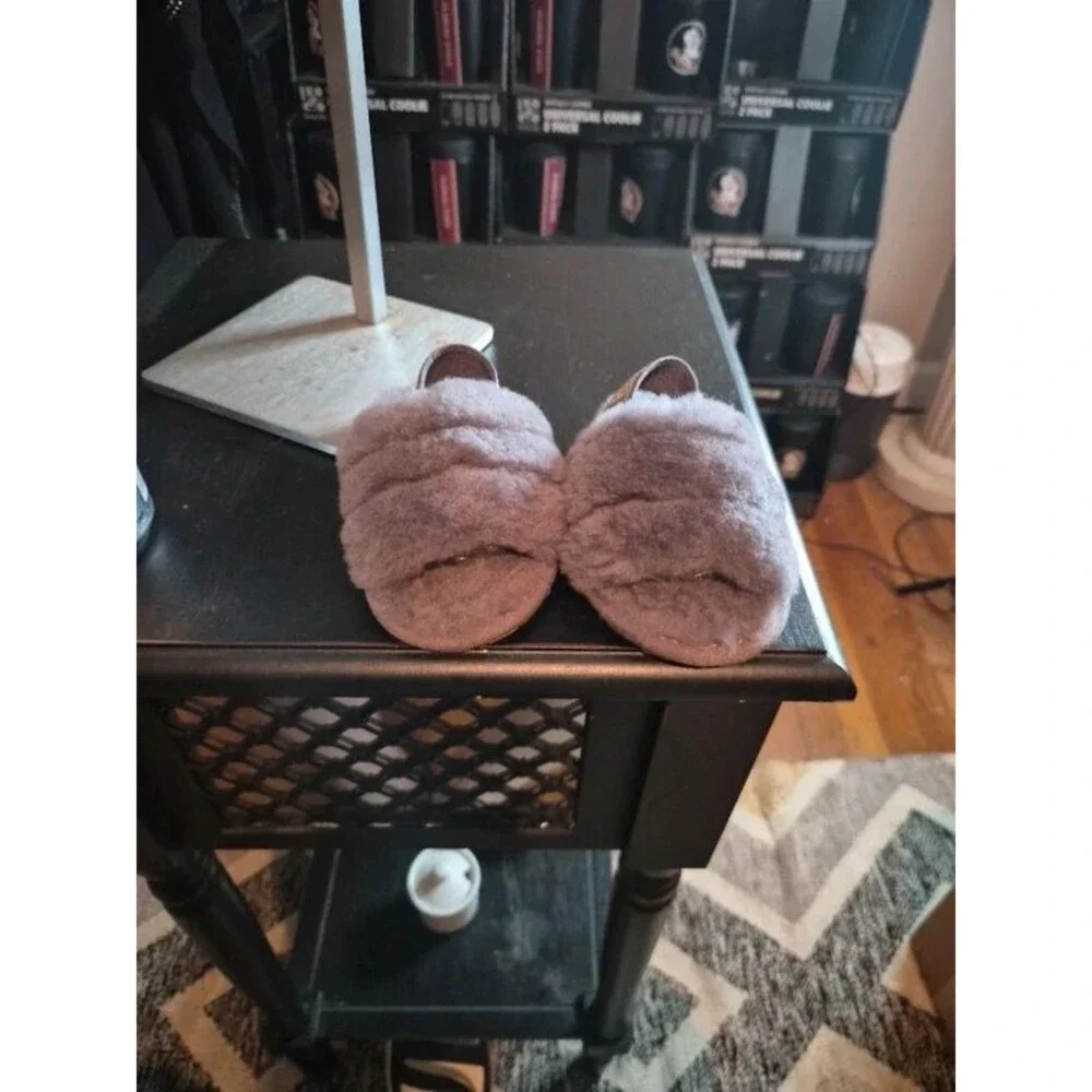 UGG Fluff Yeah Gray Fur Slide Children's Comfort Slippers Size 6
